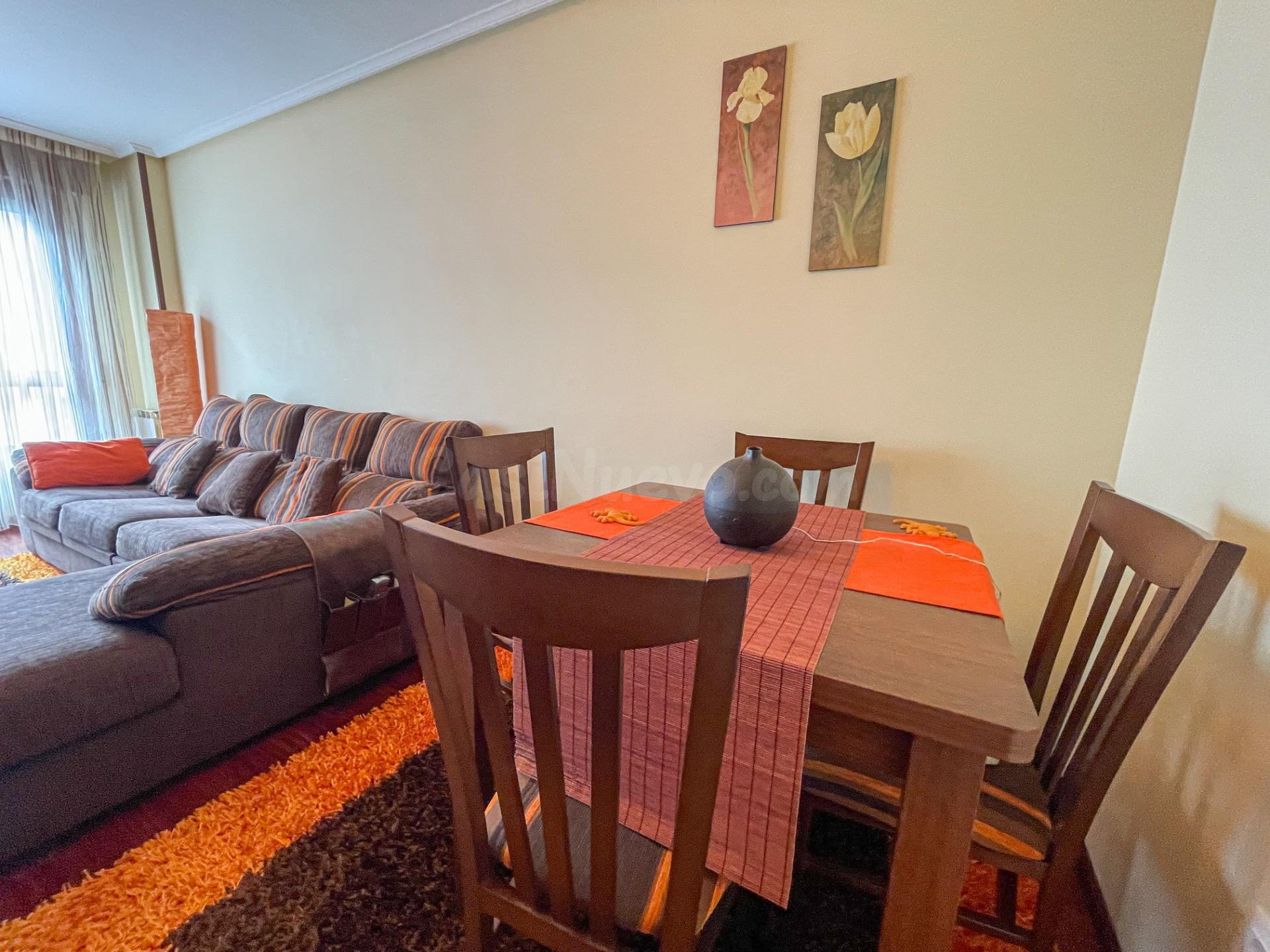 Piso en Gibaja con garaje, piscina y dos dormitorios – Tranq - foto 4