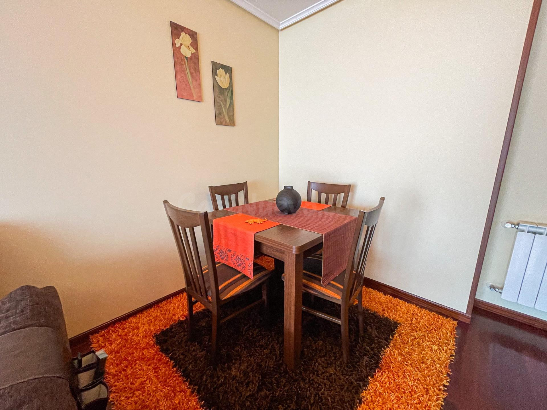 Piso en Gibaja con garaje, piscina y dos dormitorios – Tranq - foto 5