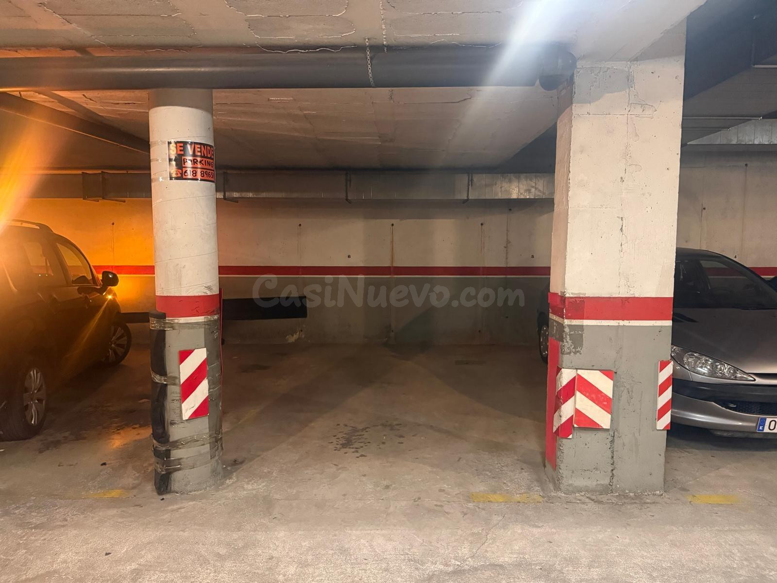 Amplia plaza de parking de 24 m2 en Ronda Ibèrica – Vilanova - foto 2