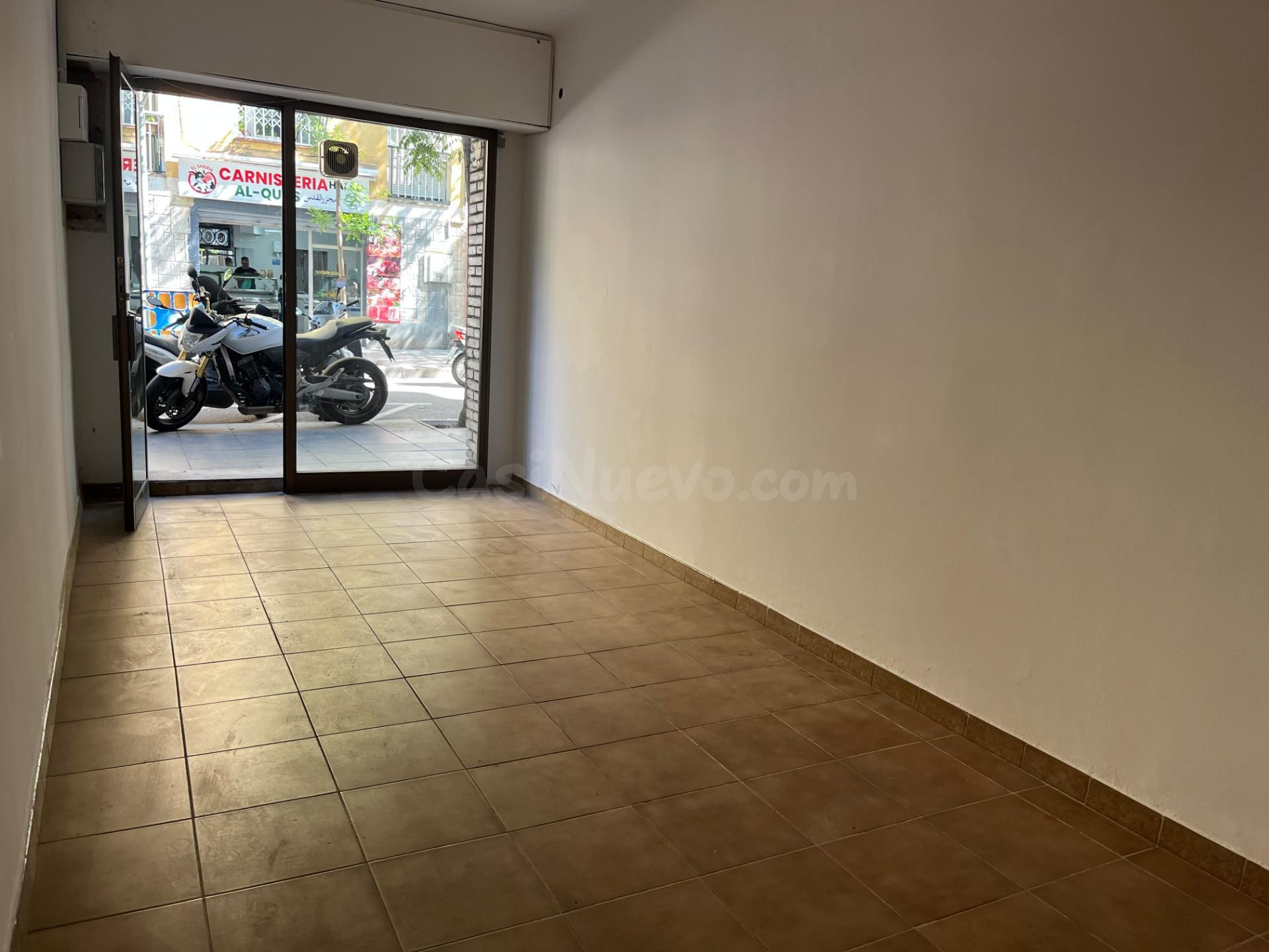 NUEVA OPORTUNIDAD DE NEGOCIO | LOCAL ALQUILER SANTA COLOMA - foto 3