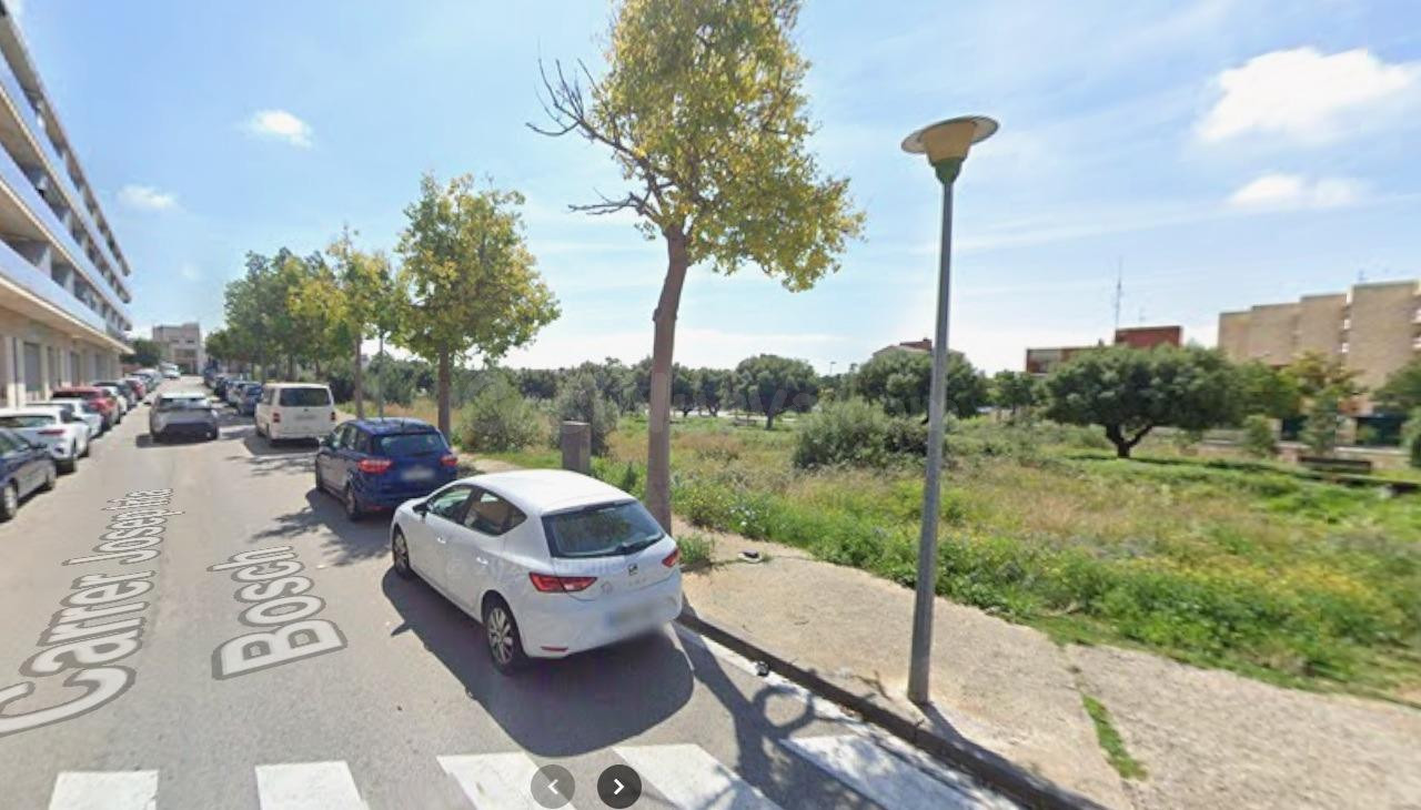 Suelo residencial para 30 viviendas en El Vendrell - foto 3
