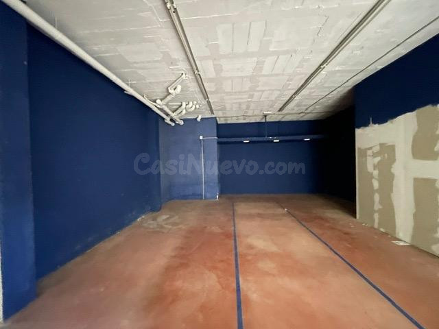 Gran local comercial de 1.209 m2 frente a la N-340 – Ideal s - foto 4