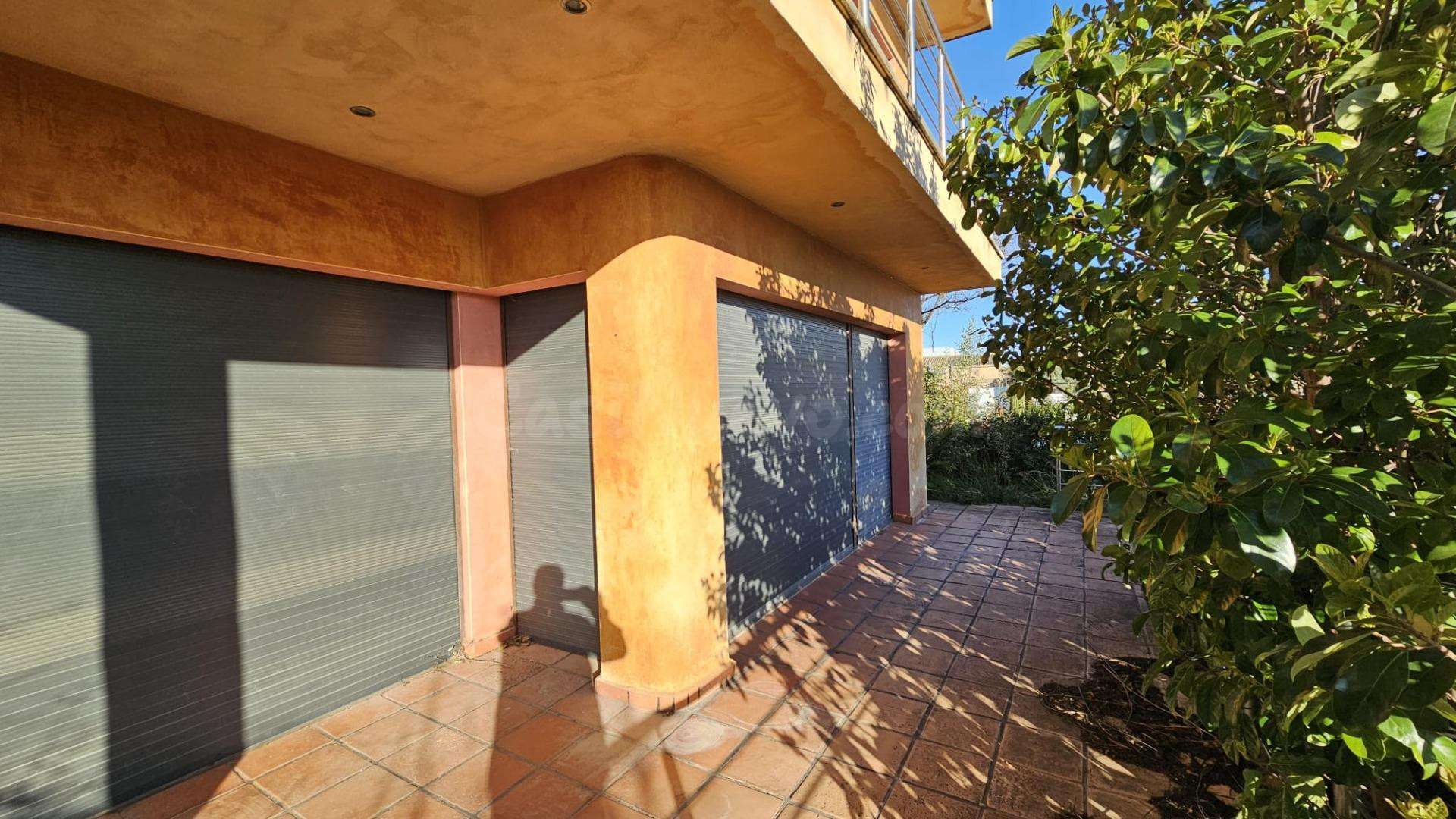 CHALET EN VENTA EN LLORENÇ DEL PENEDES