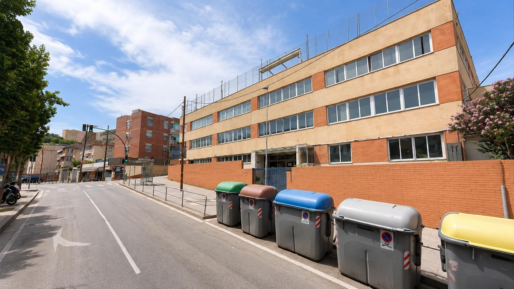 SOLAR EDIFICABLE EN SANTA COLOMA DE GRAMENET – ZONA SINGUERL - foto 2