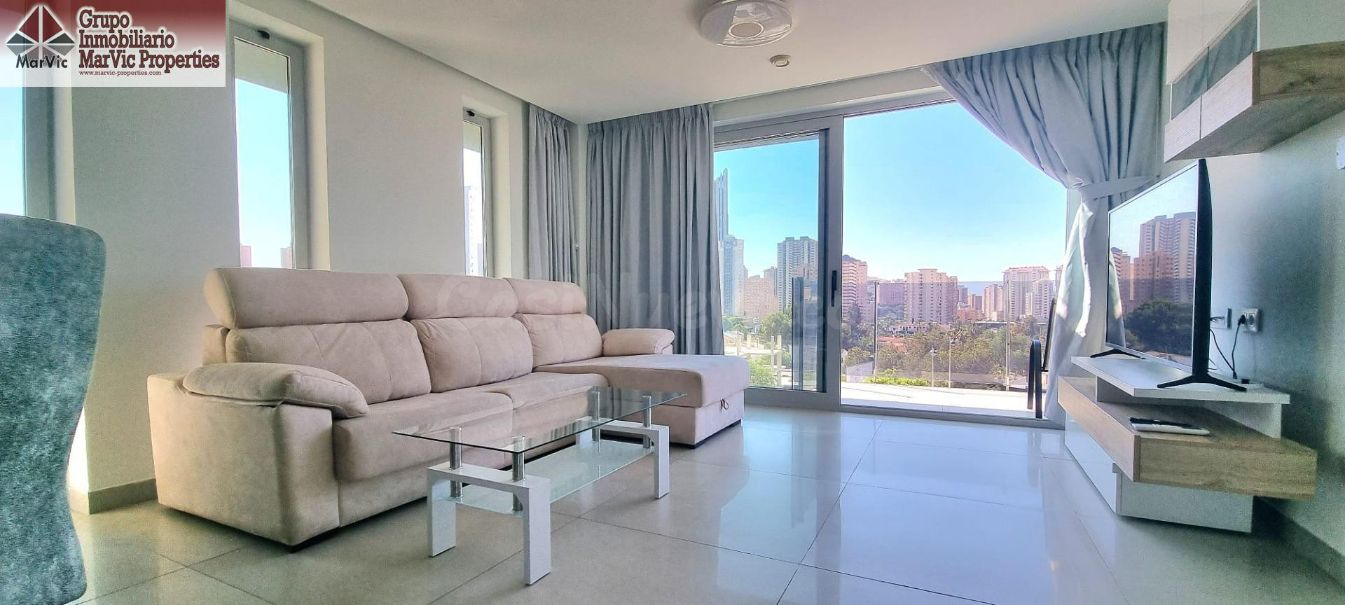 Apartamento moderno en Finestrat con 2 dormitorios, 2 baños 