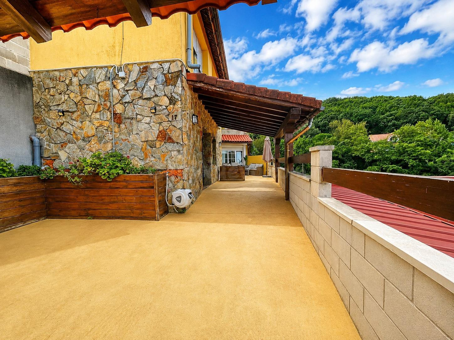 Casa independiente en El Dueso, Santoña, con vistas a Berria - foto 3