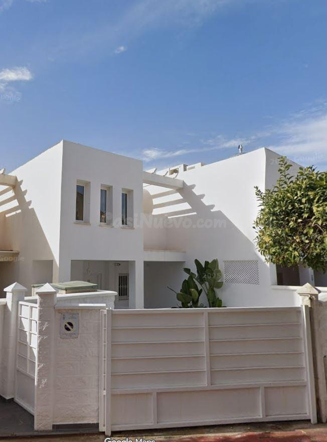 CHALET EN AÑORETA BAJA