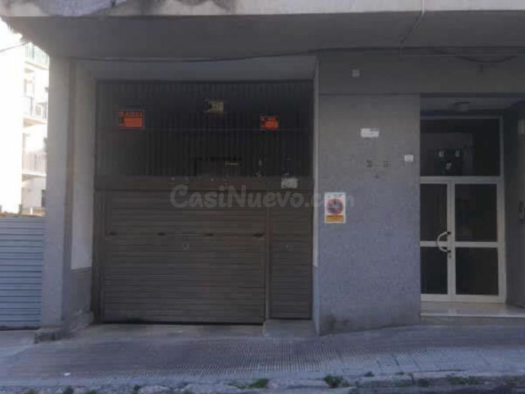 EN VENTA PLAZA DE PARKING EN EL VENDRELL - foto 3