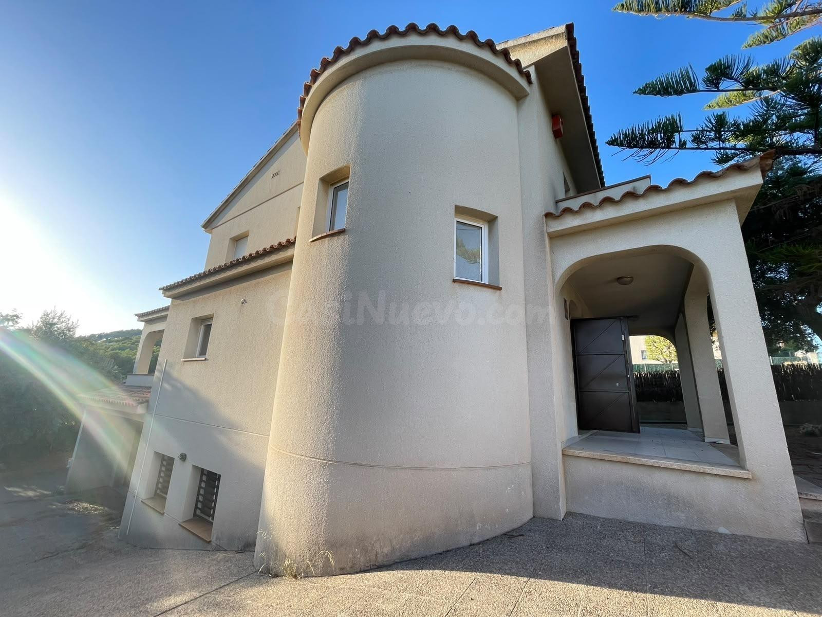CASA EN VENTA EN SEGUR DE CALAFELL