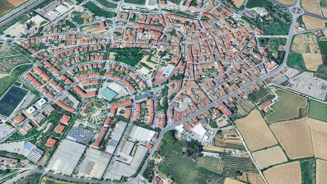 EN VENTA PARCELA CENTRICA EN L'ARBOÇ - foto 3