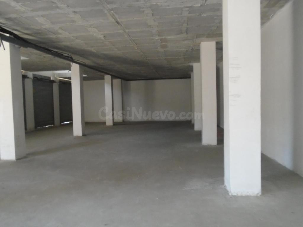 LOCAL EN VENTA EN TORREDEMBARRA - foto 3