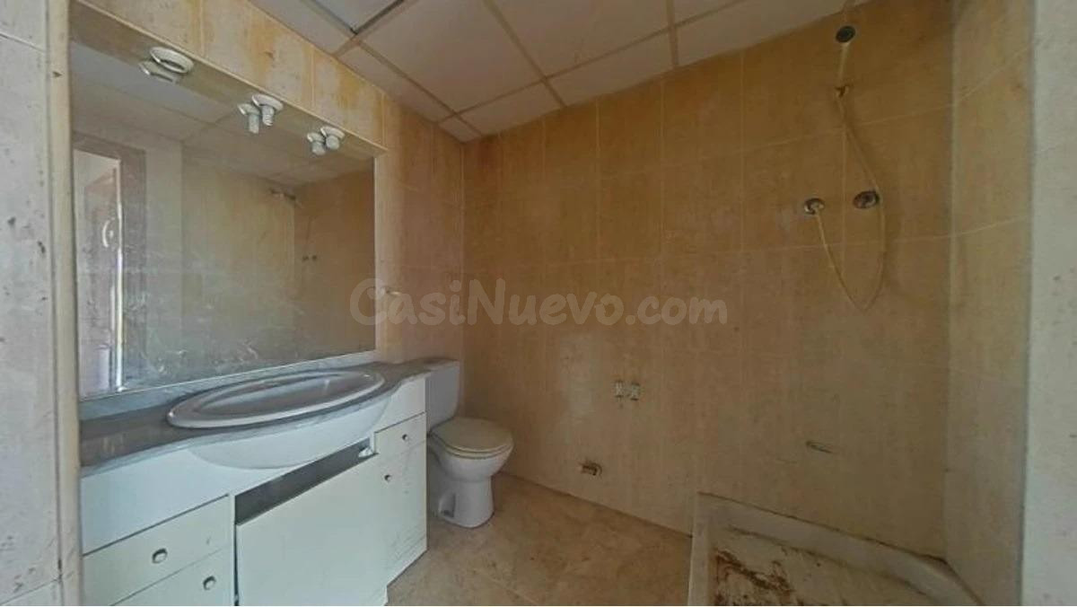 Amplio piso de 104 m2 en El Vendrell - foto 3