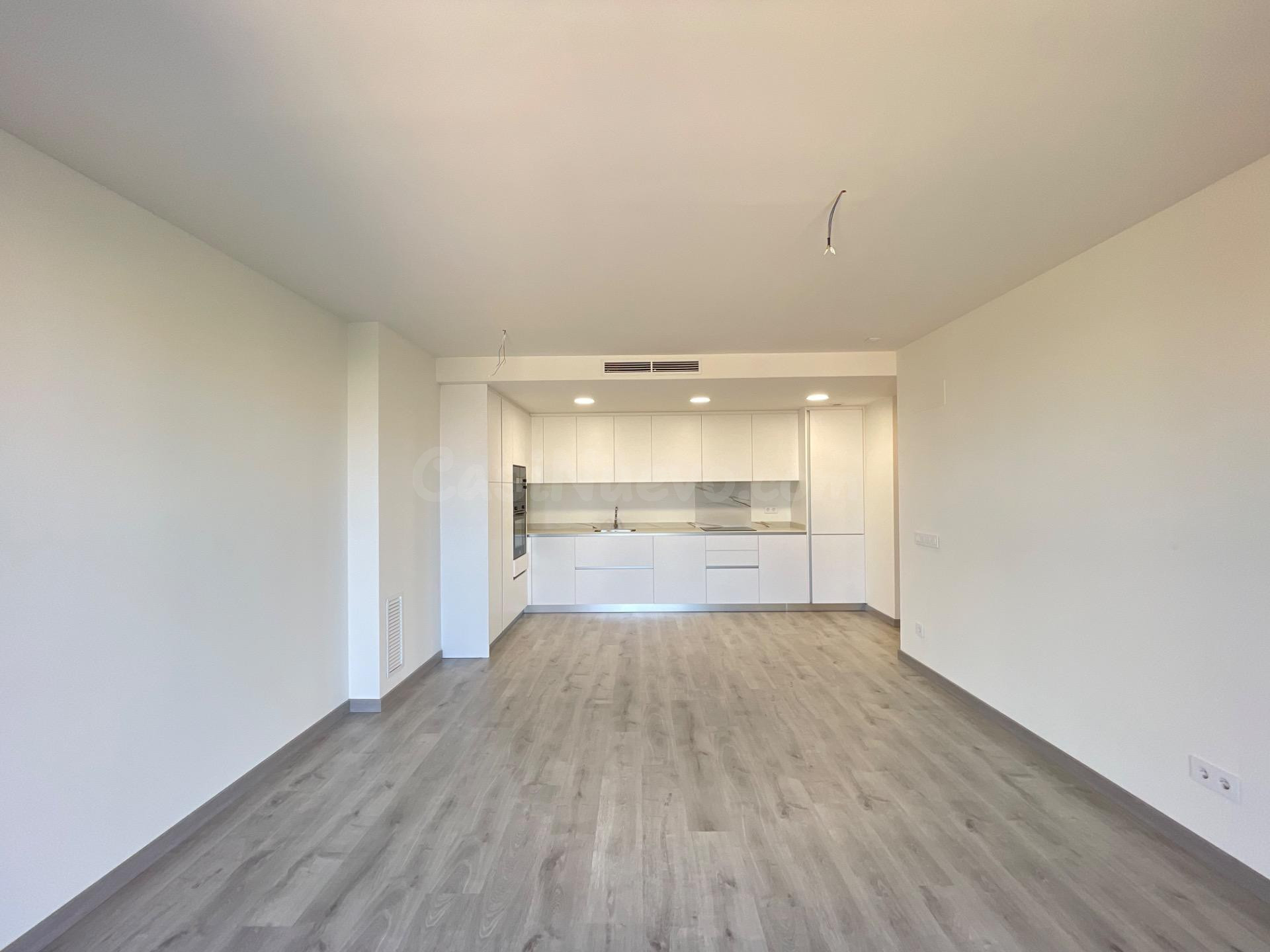 Vivienda a estrenar de 3 dormitorios en El Vendrell, amplia  - foto 2