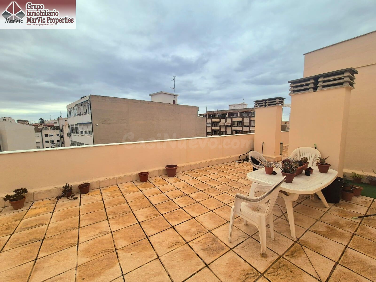 Dúplex Ático en Venta en Villajoyosa – a solo 600 metros de  - foto 5