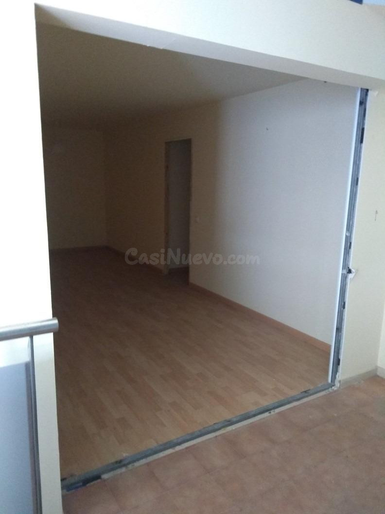 LOCAL EN VENTA EN EL VENDRELL - foto 5