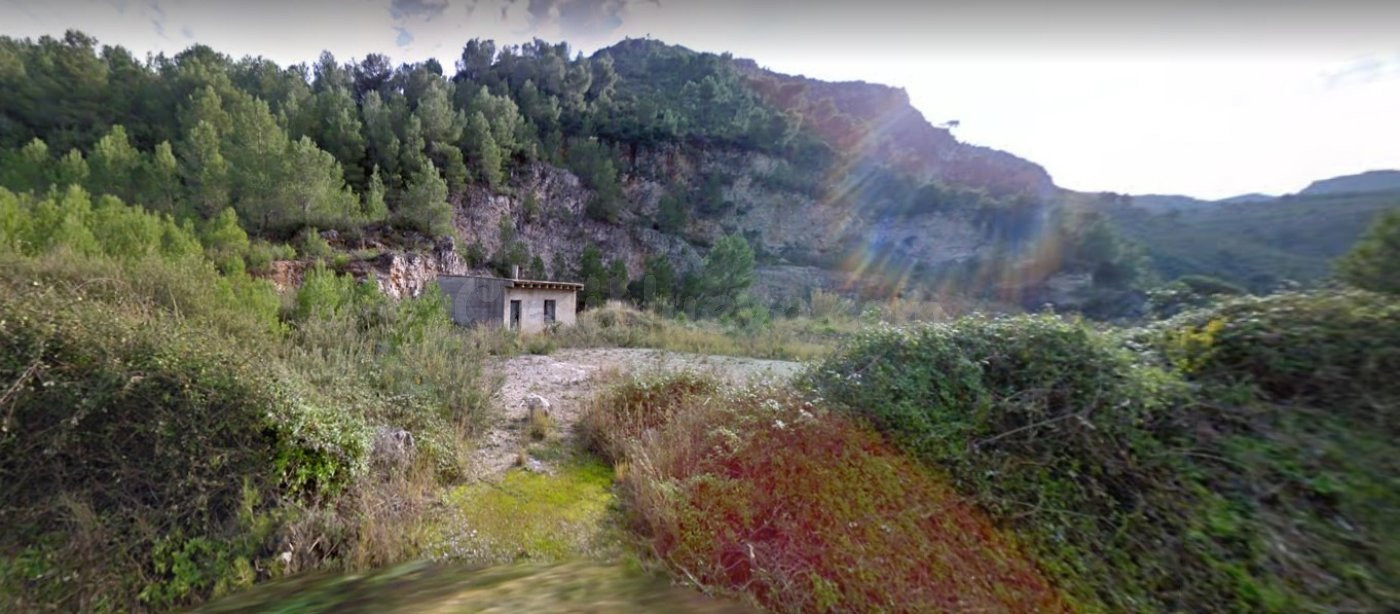 Hermoso Terreno de 40.000m2 en Adsubia (Pego) con posibilida - foto 4