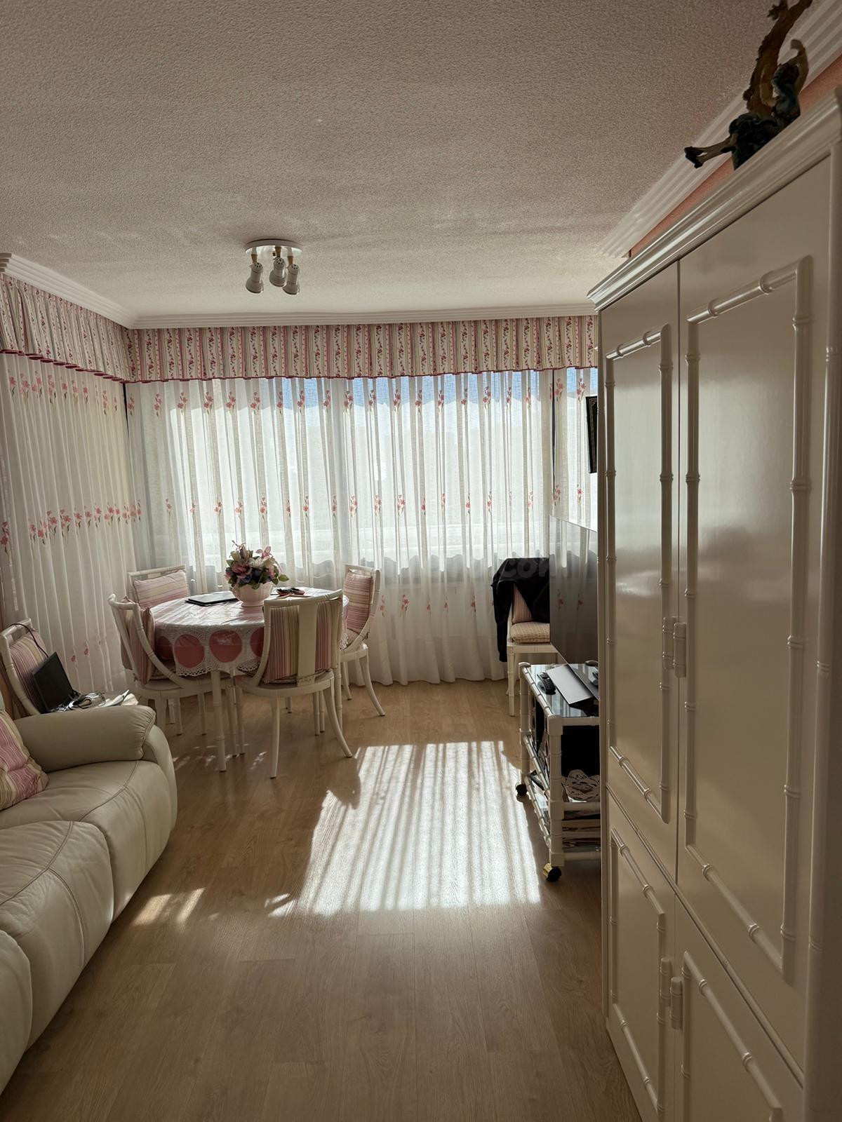 Exclusivo Piso Reformado en Benidorm - Levante con Vista al  - foto 5