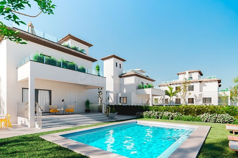 Obra Nueva Chalet independiente de 3 dormitorios con piscina