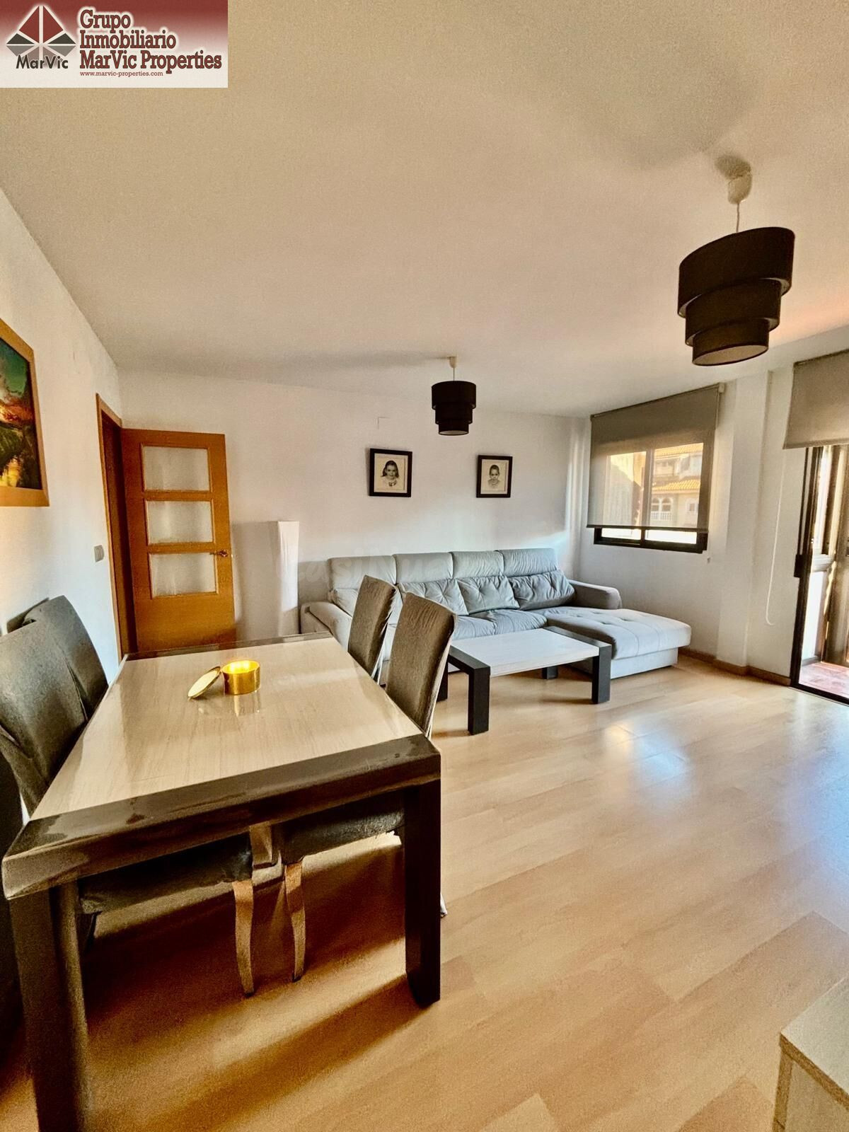 Piso en Venta en Avenida Beniarda, Benidorm - Ideal para Ent - foto 3