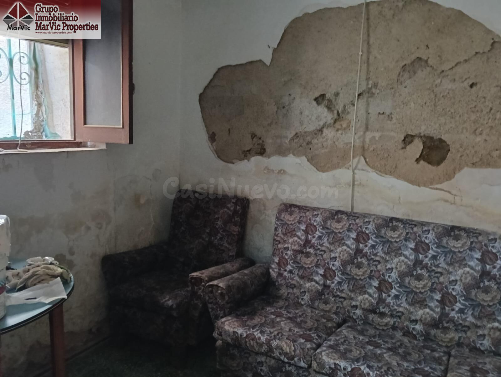 Oportunidad de Inversión en el Centro de Relleu: Propiedad T - foto 2