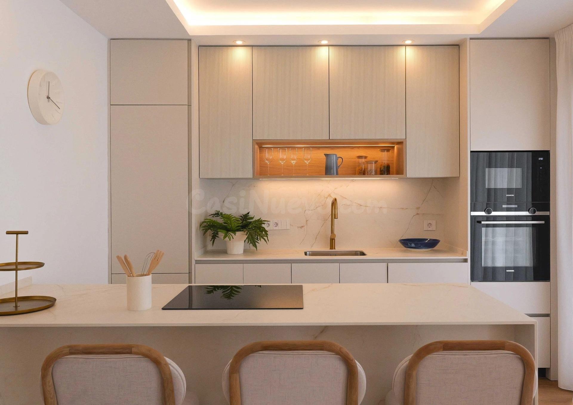 Apartamento de Lujo Esquina de 3 Dorm. en Primerisima Linea  - foto 4