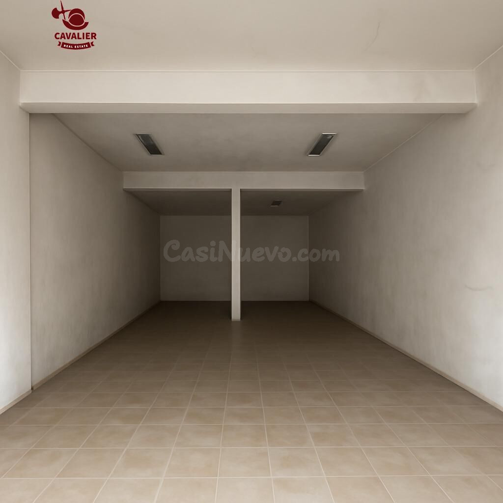 Local comercial de 225m2 y con una vivienda en 1ª Planta de  - foto 3