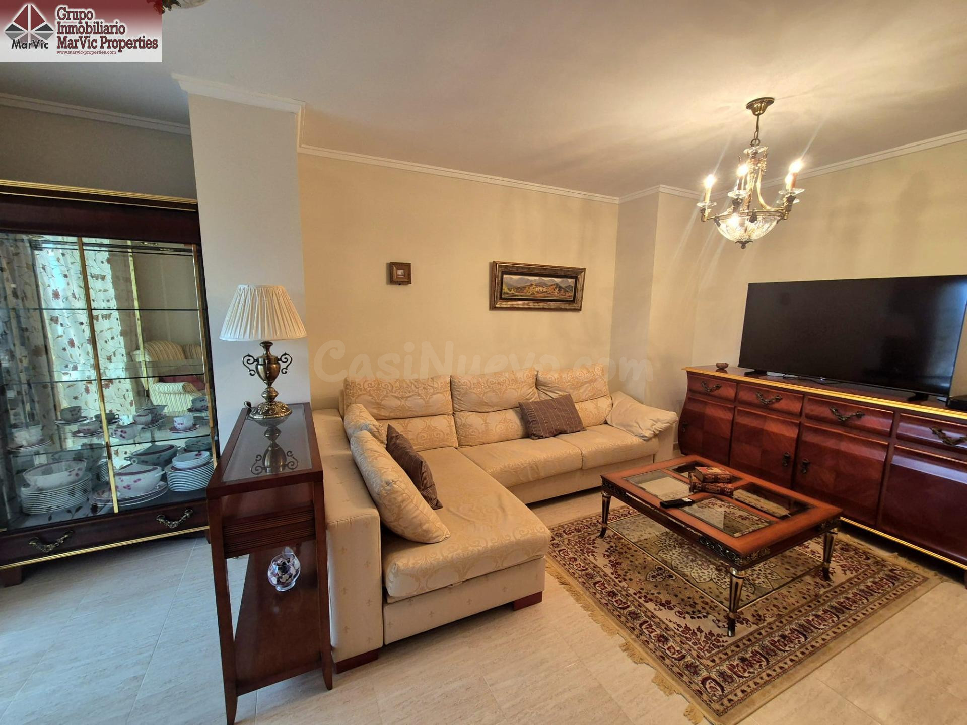 Elegante piso en planta alta con vistas panorámicas en Cala  - foto 3