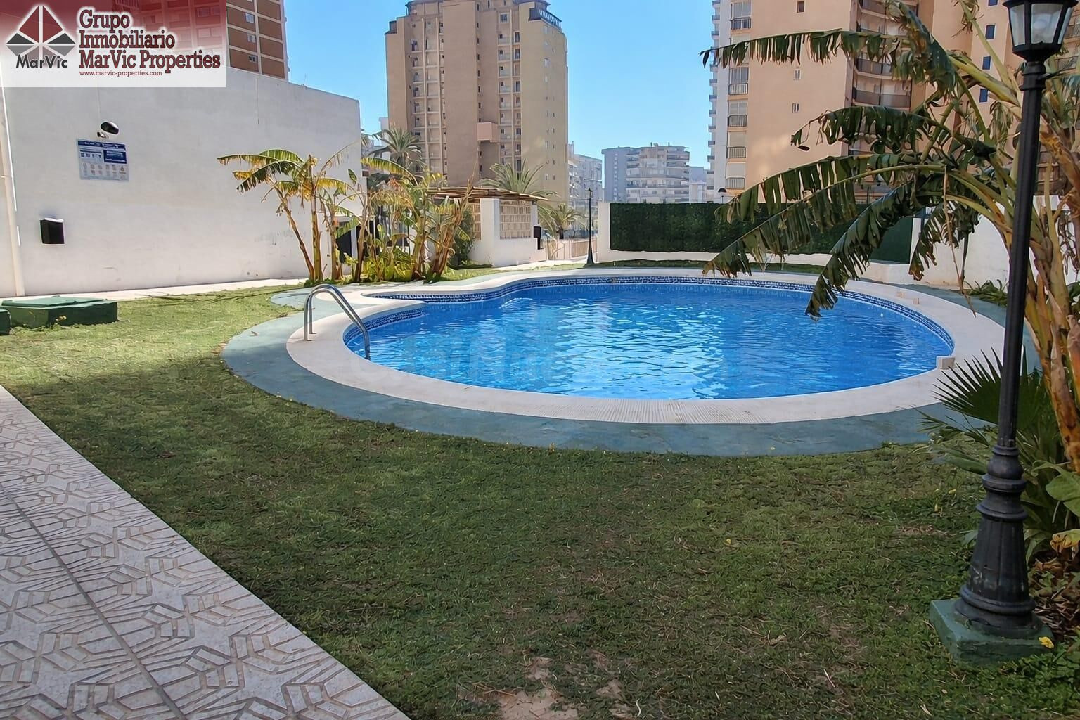 Apartamento Soleado con Vistas al Mar en Benidorm - Zona Mer