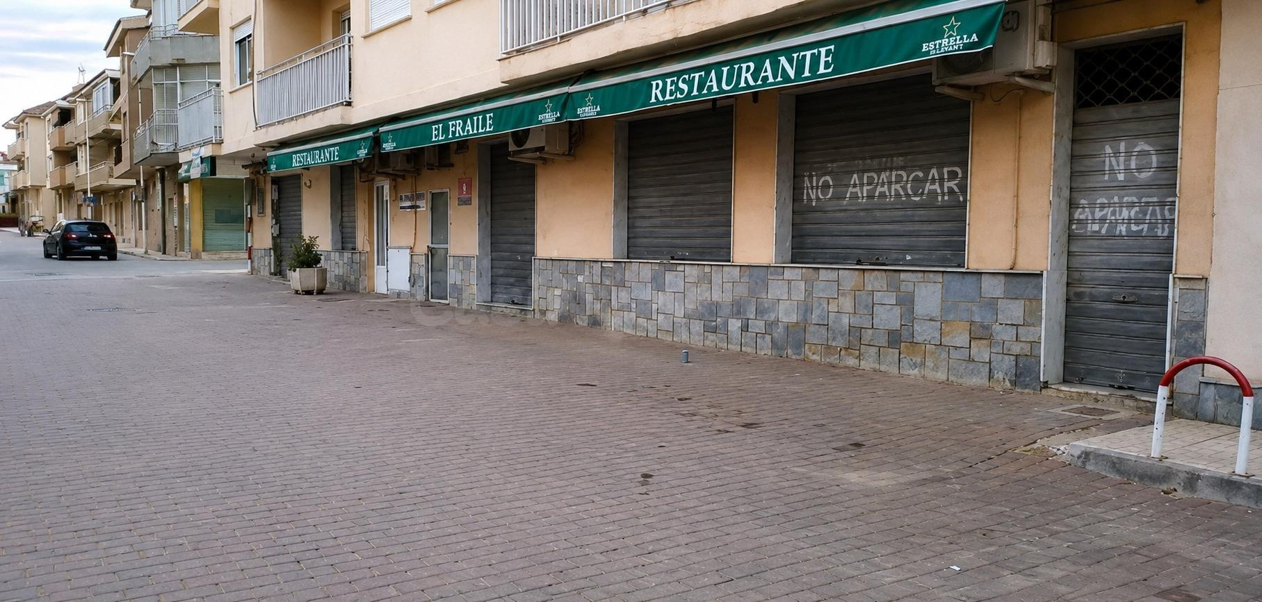 Local Comercial de 103m2, amplio para REFORA INTEGRAL