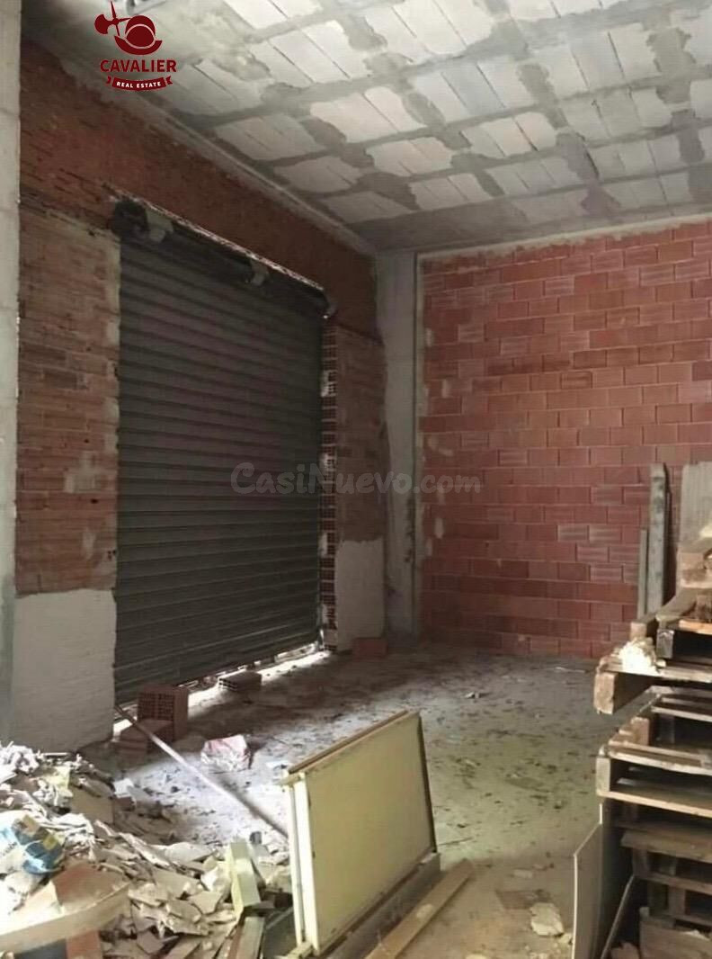 Amplio en bruto Local Comercial de 300m2 en Torrellano, Sant - foto 2