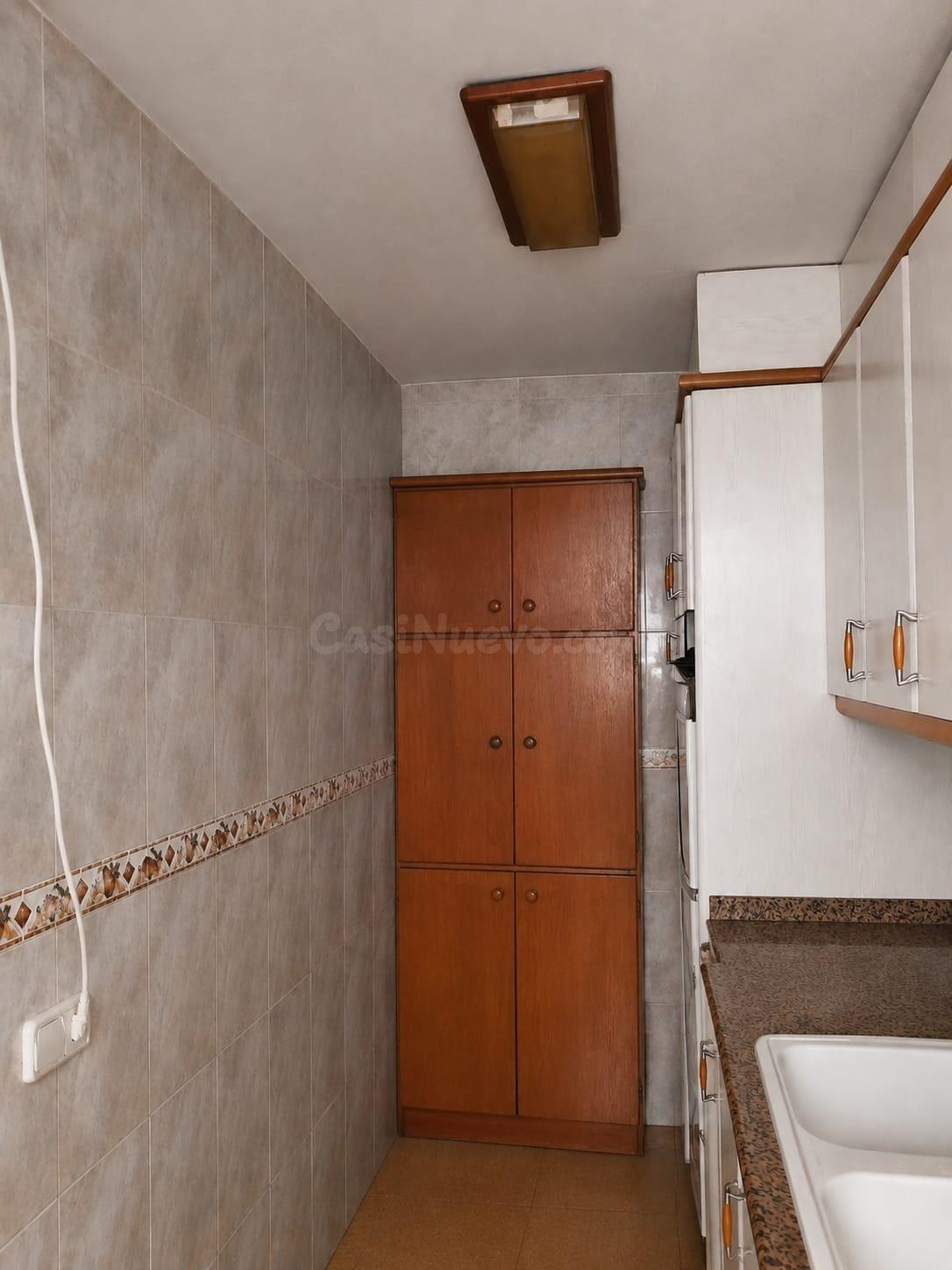VIVIENDA DE 4 DORMITORIOS Y UN BAÑO IDEAL PARA INVERSORES - foto 4