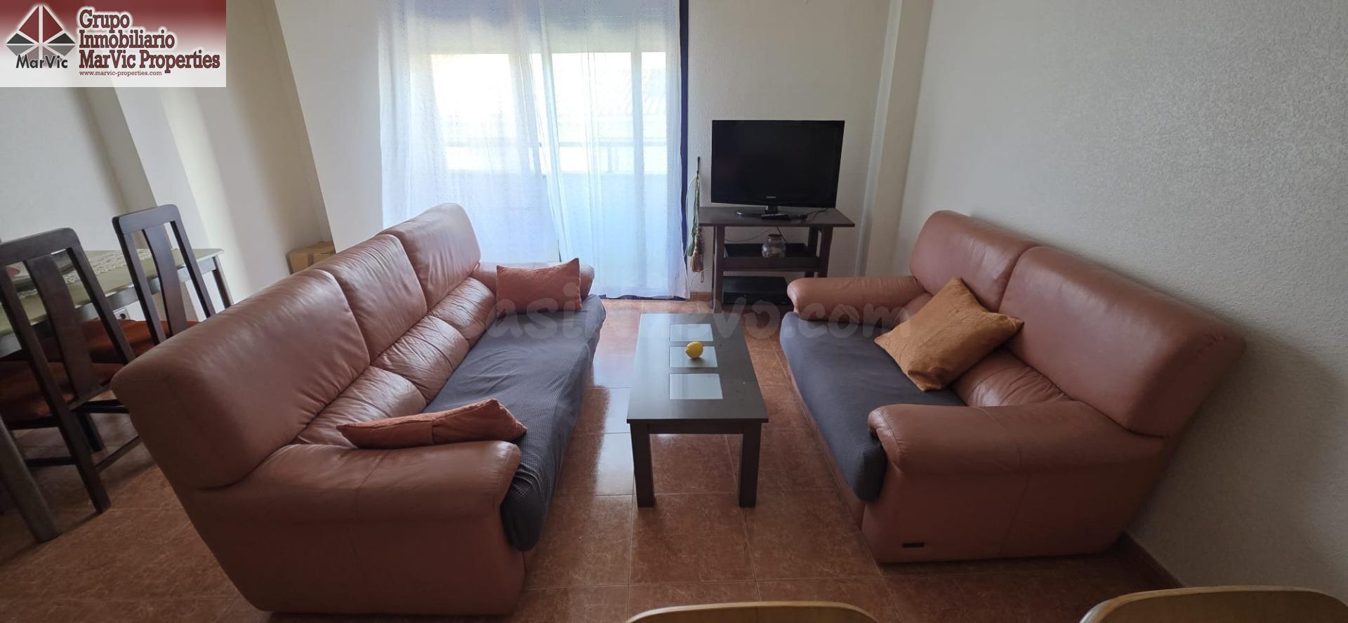 Piso moderno con garaje privado y piscina en La Nucía - foto 5