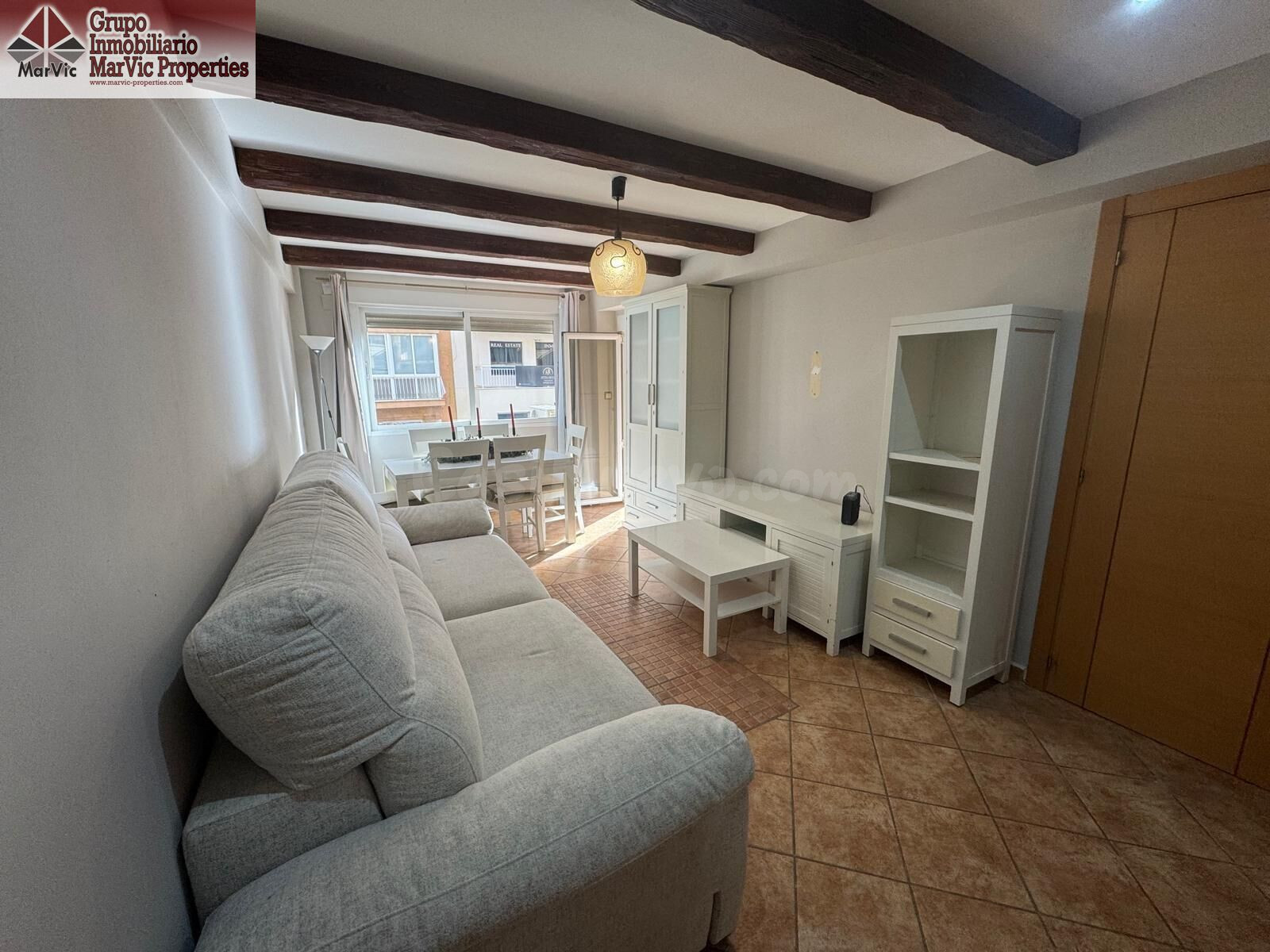 Exclusivo piso en venta en Benidorm, Calle Gambo – a escasos