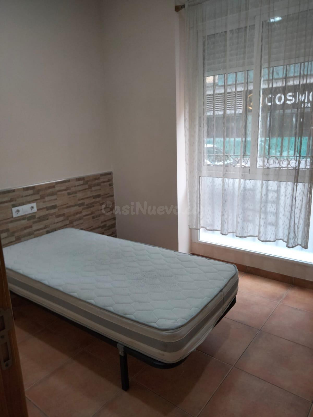 Edificio Reformado de 8 Viviendas con Rentabilidad de Alquil - foto 4