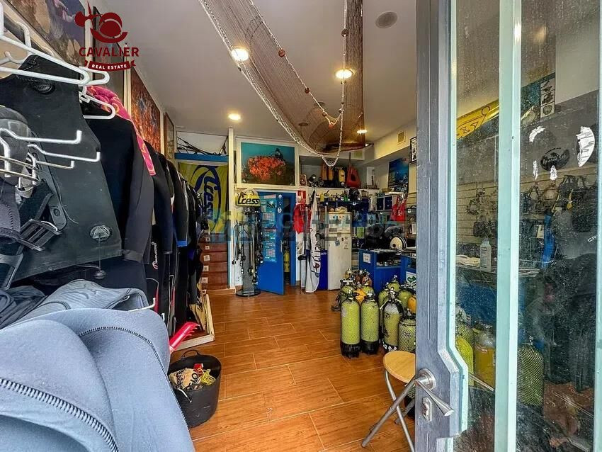 Local de 81m2 en 2 plantas en venta en Paseo Marítimo Levant - foto 5