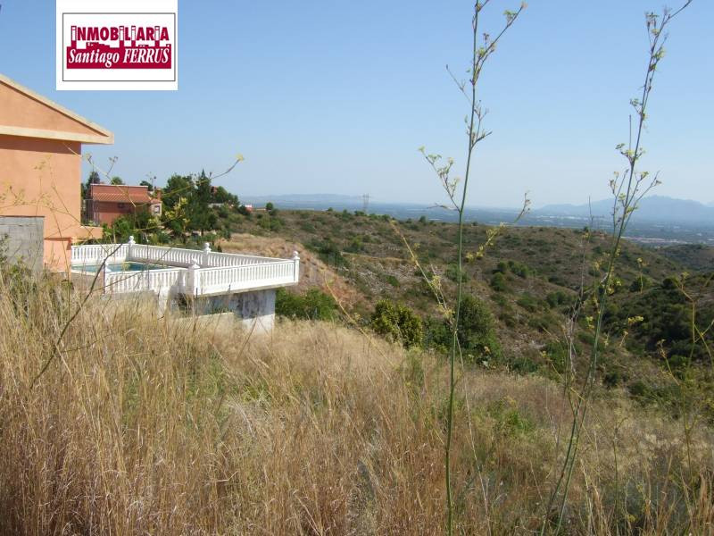 PARCELAS EN VENTA  EN LA URBANIZACIÓN  'LOS LAGOS'  (ALGINET