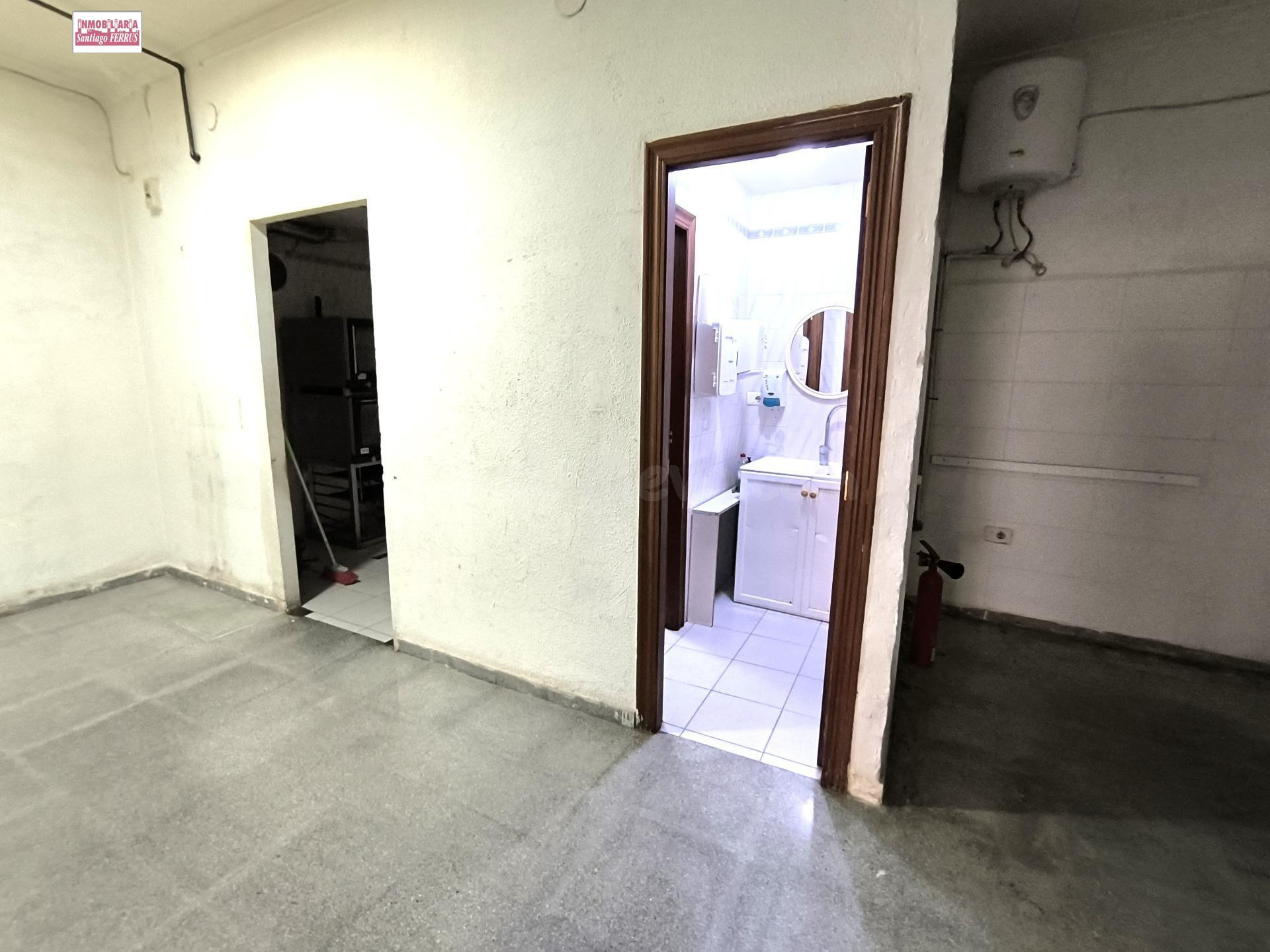 ALQUILER DE LOCAL COMERCIAL CENTRICO EN ALMUSSAFES - foto 5