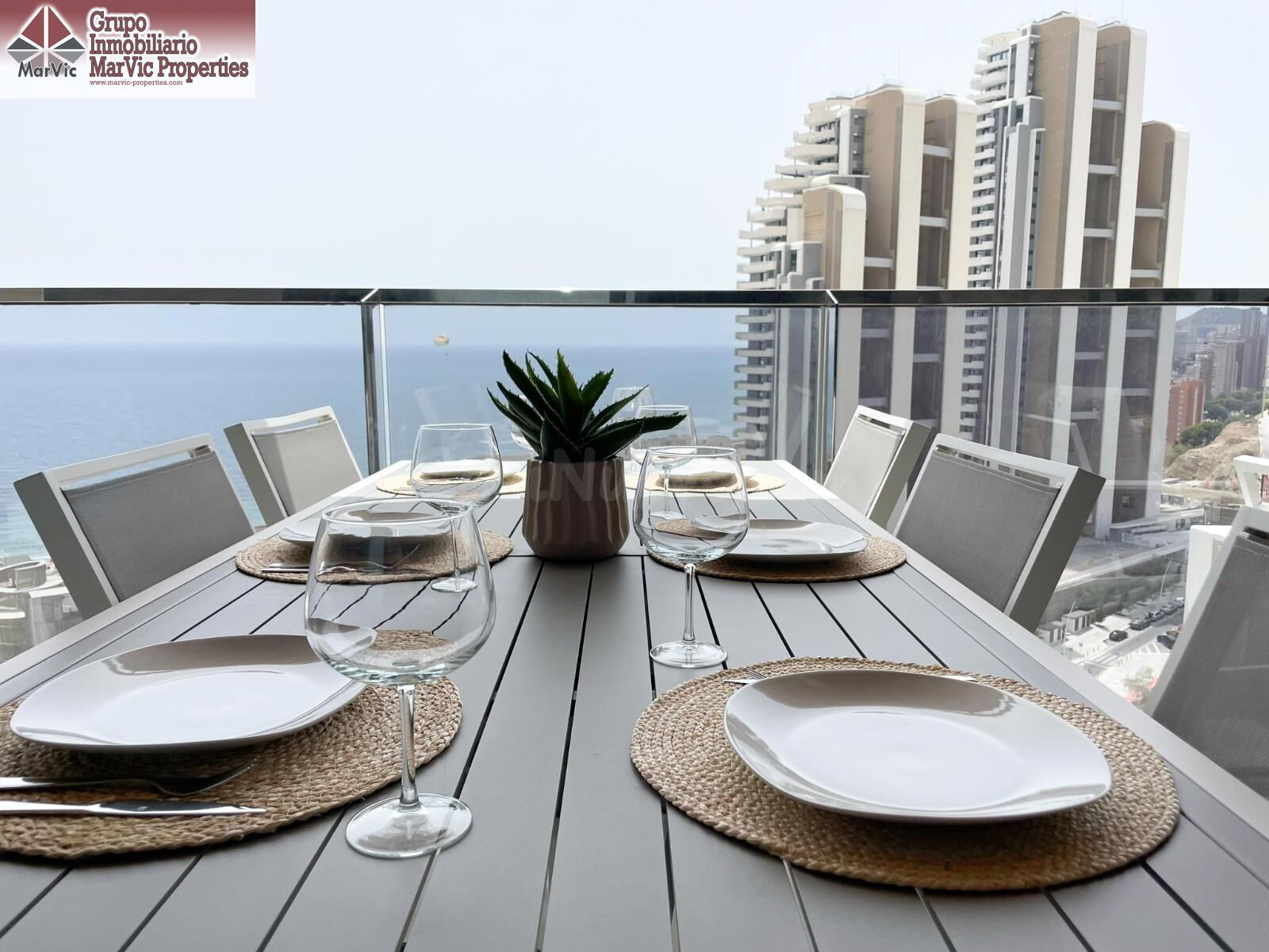 Espectacular Piso en Sunset Waves, Benidorm - foto 2
