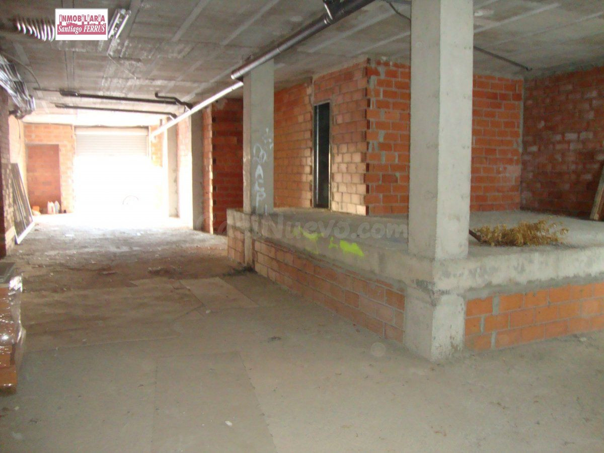 VENTA DE LOCAL COMERCIAL EN BENIFAIO - foto 2