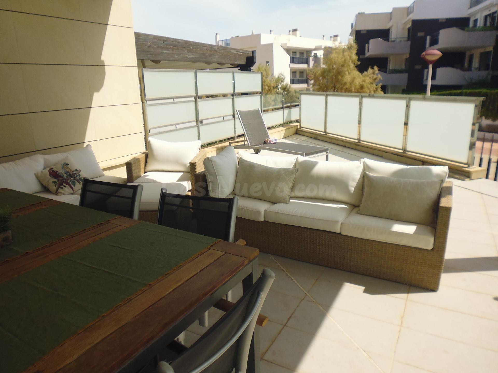 Bungalow Duplex 3 Dormitorios y 3 Baños con terraza y vistas - foto 3