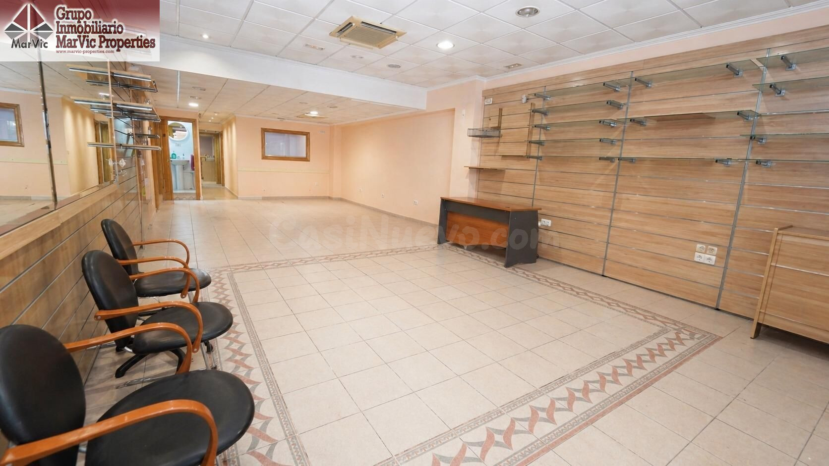 Amplio Local Comercial en Avenida Beniarda, Benidorm - foto 2
