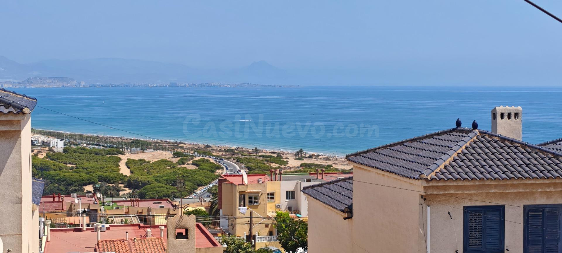 Vivienda con vistas al mar y terraza de 2 Dormitorios Ideal  - foto 2