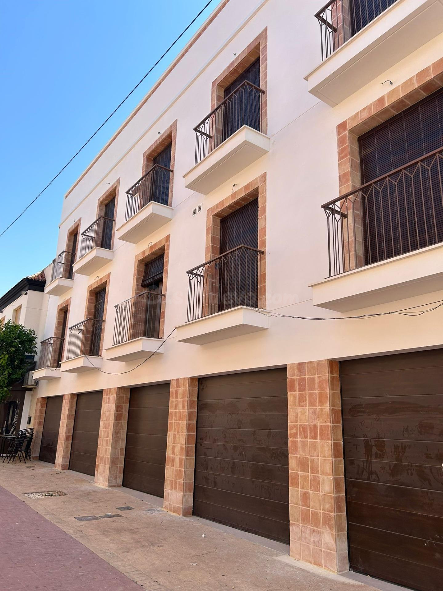 Modernos apartamentos con 1, 2 o 3 dormitorios y 2 baños, co - foto 2