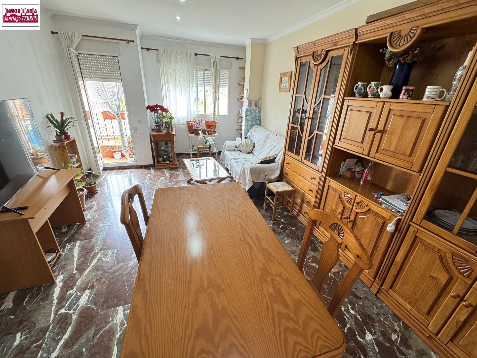 VENTA DE PISO CON PLAZA DE GARAJE Y TRASTERO EN BENIFAIO (VA - foto 2