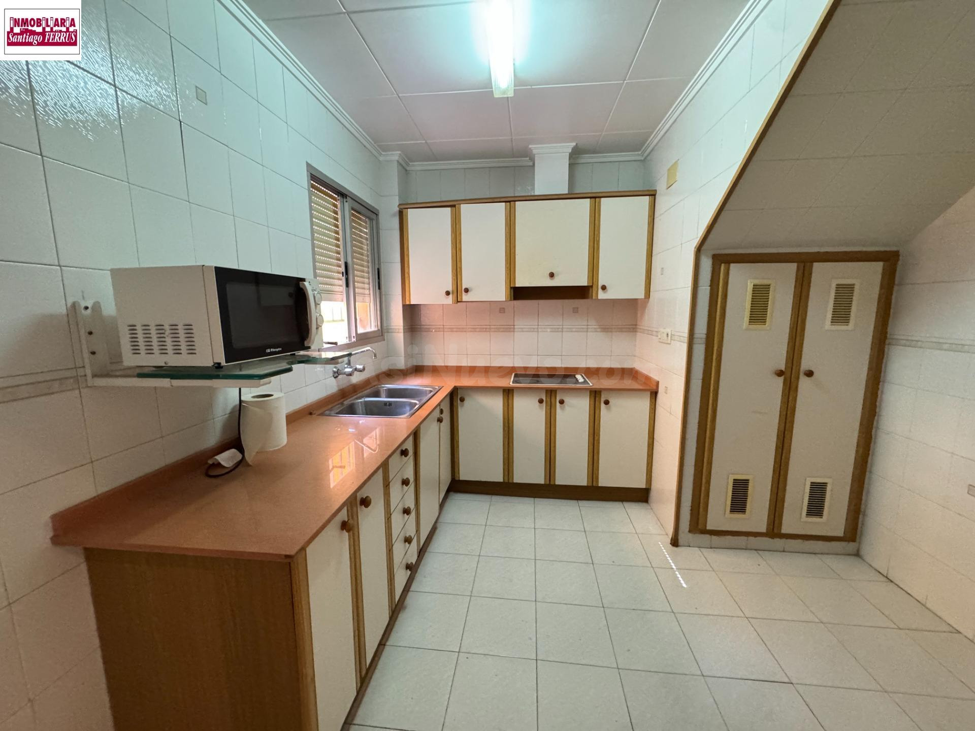 VENTA DE VIVIENDA EN BENIFAIO (VALENCIA) - Vivienda junto a 