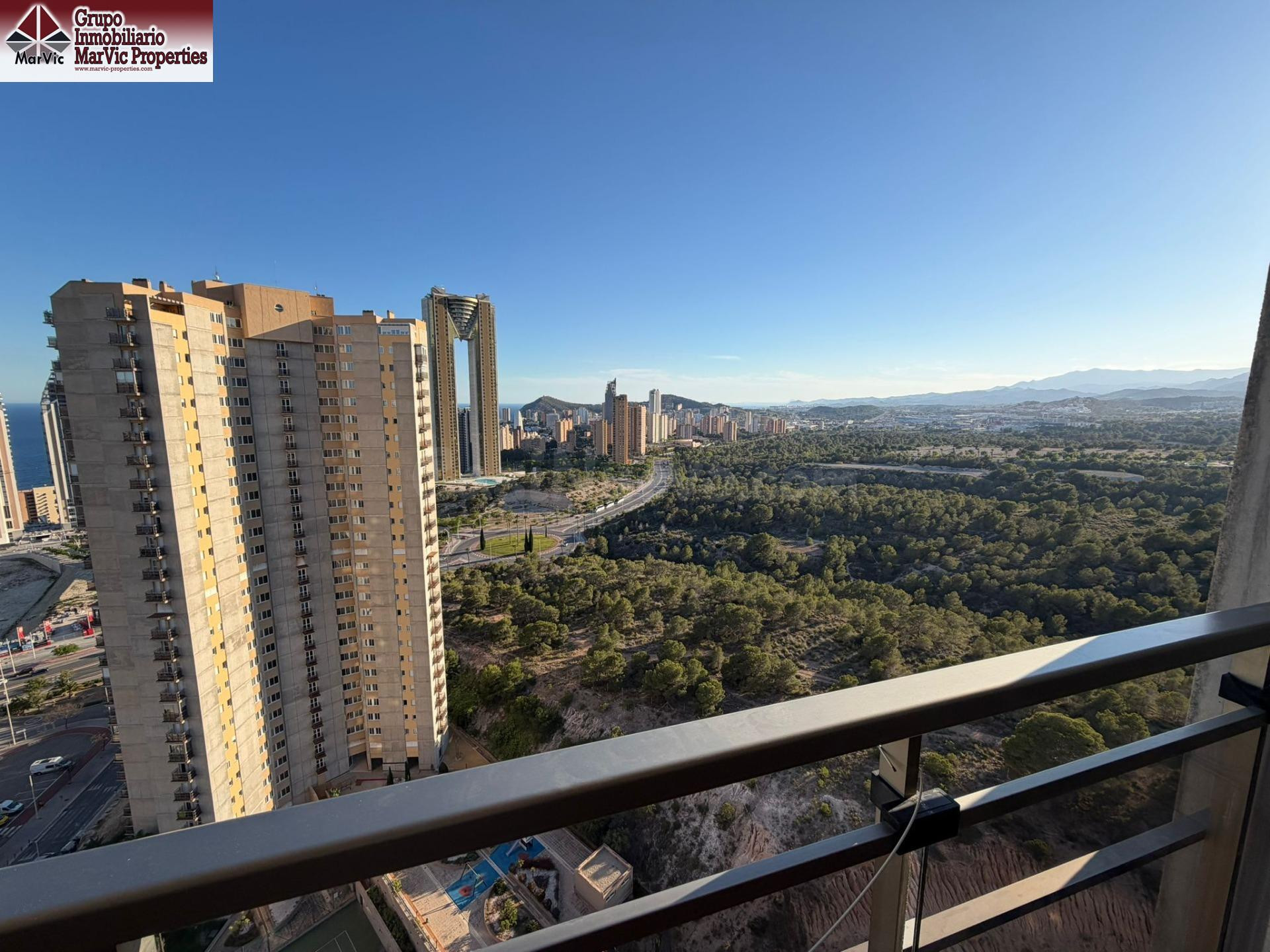 Exclusivo Piso en Benidorm - Via Parque por €336,000