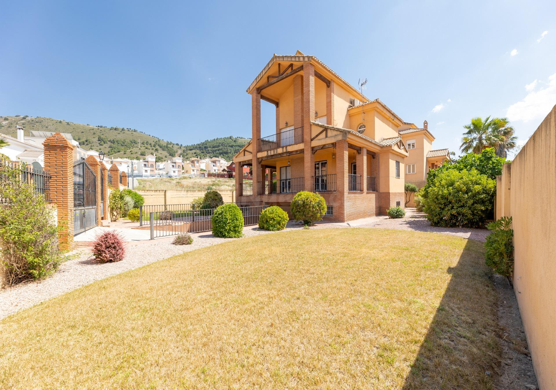 Maravillosa vivienda unifamiliar en Cañadas del Parque - foto 4