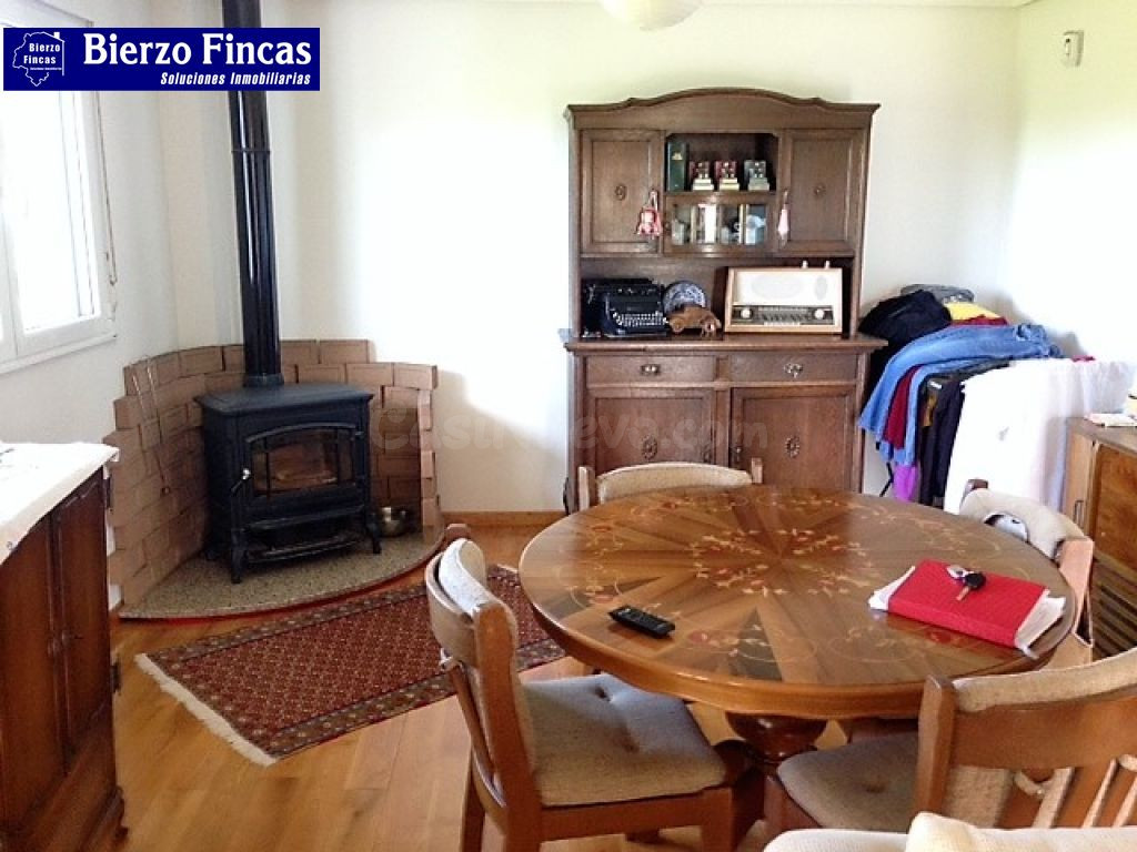 SE VENDE CHALET EN MATACHANA (BEMBIBRE) - foto 4