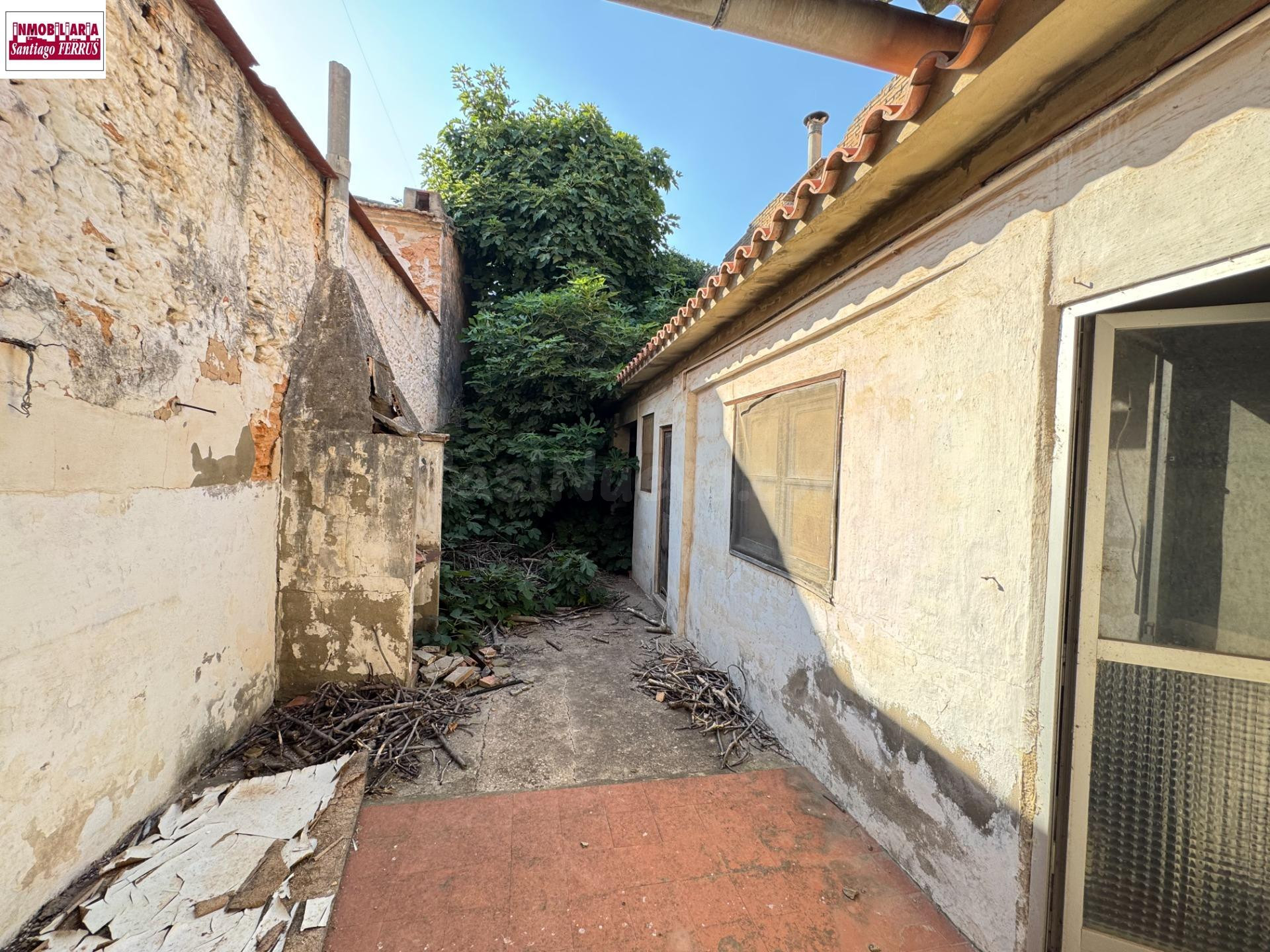 VENTA DE CASA EN BENIFAIO (VALENCIA) - foto 2
