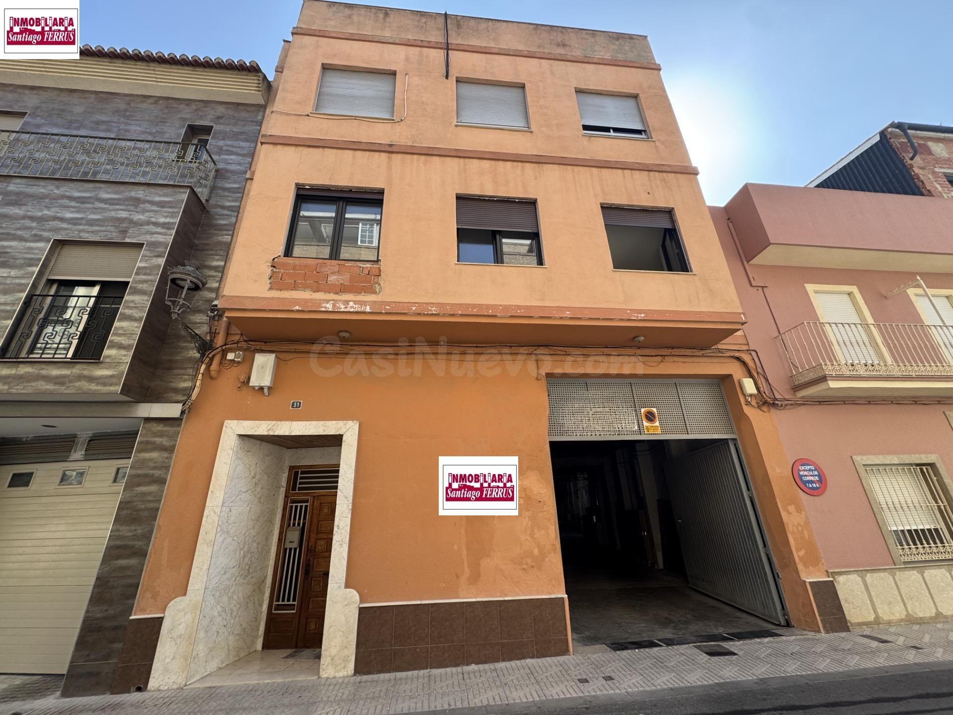 VENTA DE ALMACEN EN BENIFAIO (VALENCIA) CENTRICO